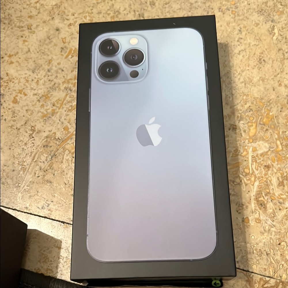 Apple iPhone 13 Pro Silver Triple-Camera System